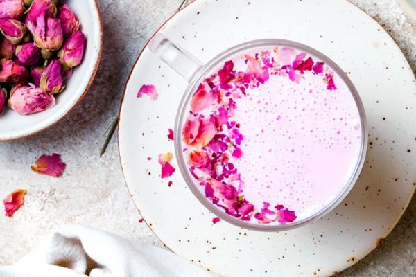 dry lip treatment at home