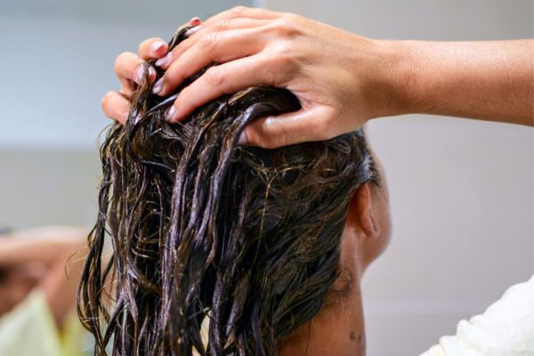 Best Hair Masks for Frizzy Hair