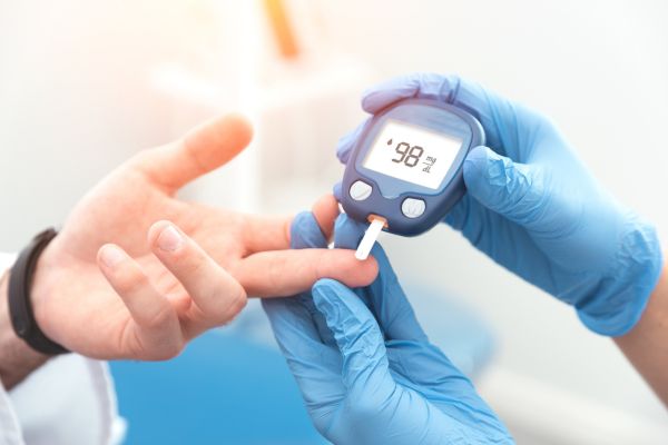 diabetes can cause cold intolerance