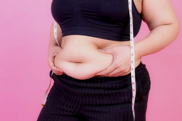 why women gain weight faster than men