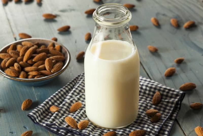 navratri snacks, almond milk