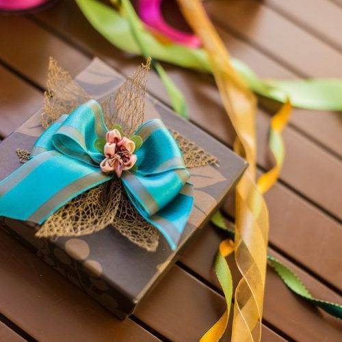 gift packing ideas