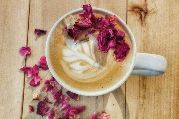 Coffee With Rose Petals- Coffee Flavours