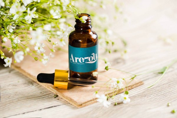 Arezou face oil