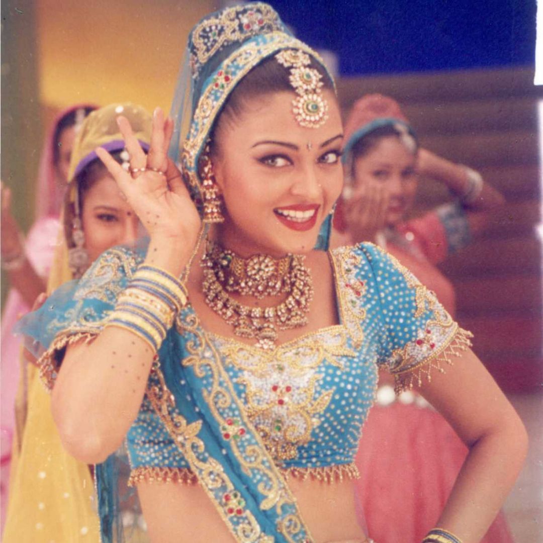 iconic bollywood movie looks