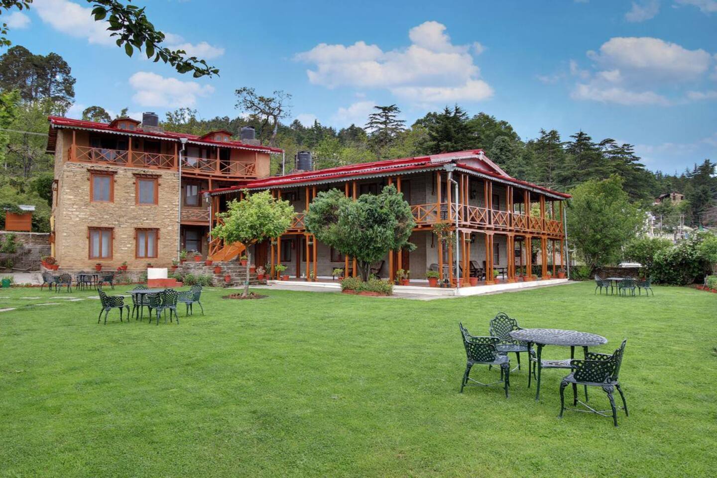 airbnbs in kausani