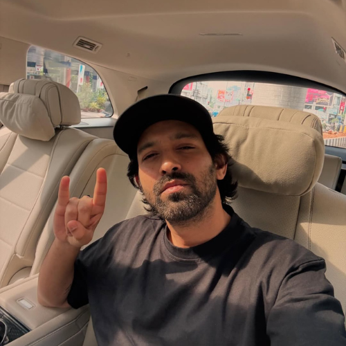 vikrant massey announces retirement