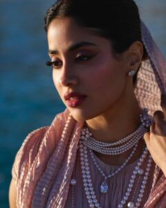 janhvi kapoor cannes look