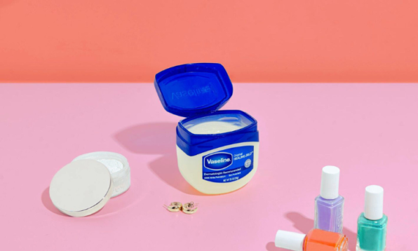 is vaseline safe to use on face