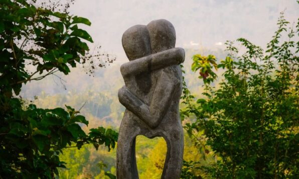 cuddle therapy in delhi