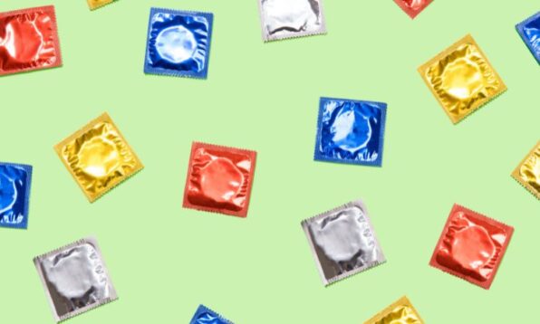 signs of condom allergy